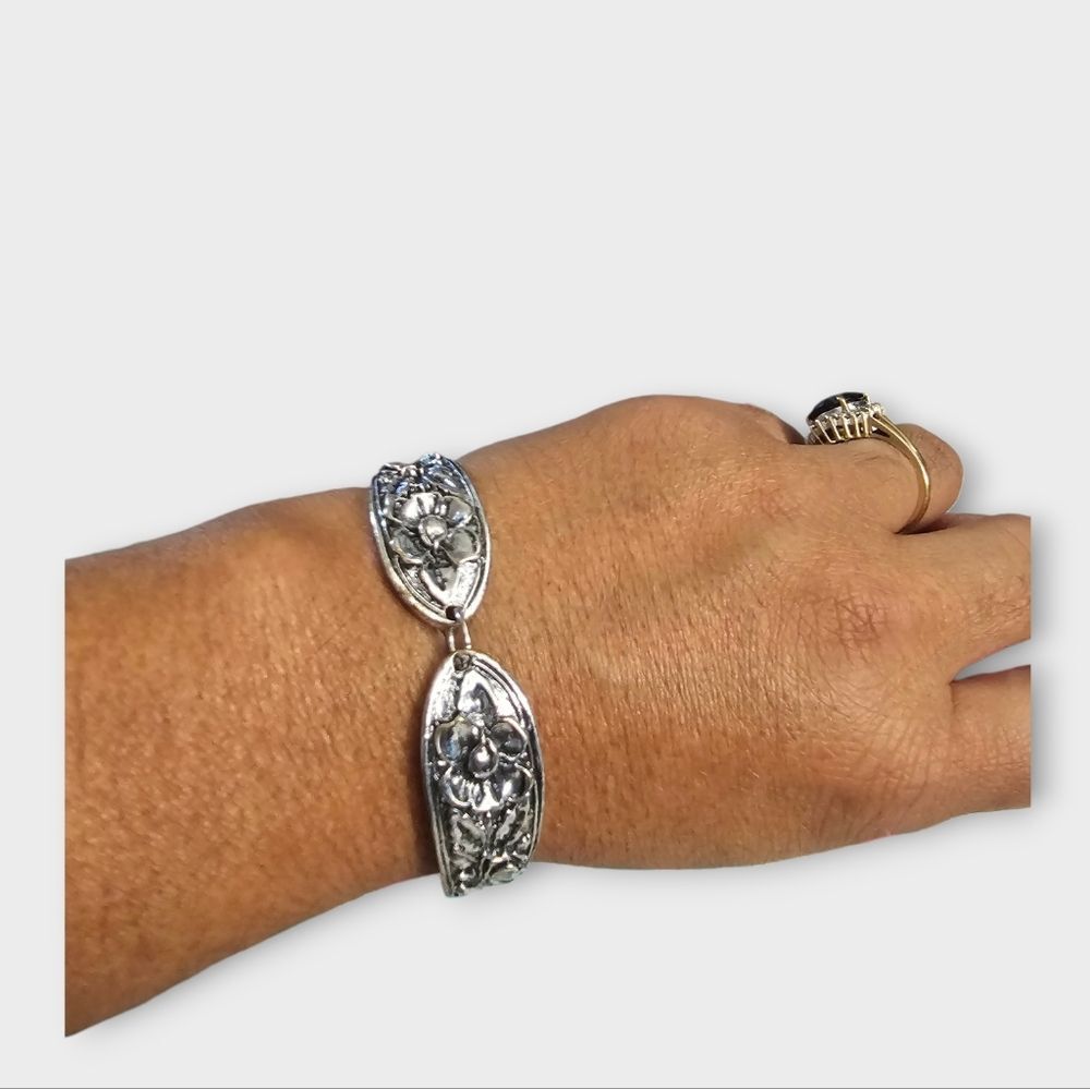 Elegant Silver Bracelet